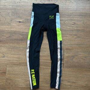 P.E NATION LEGGINGS XS